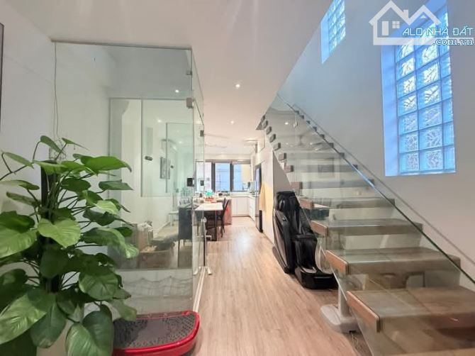 Bán nhà 4 Tầng, Ngõ 196/8 Cầu Giấy, DT: 60m2, 11.5 tỷ - 1