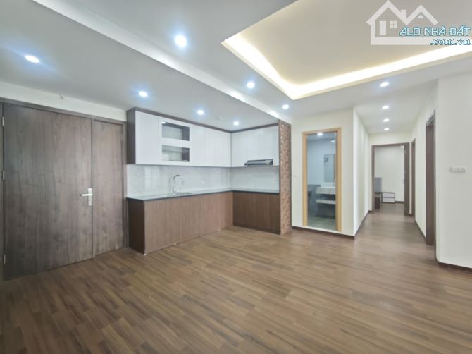 Bán 3 ngủ, nội thất mới tinh, đẹp,chưa ở, sổ lâu dài tại VINAPHARM TOWER - 60B Ng H Tưởng - 2