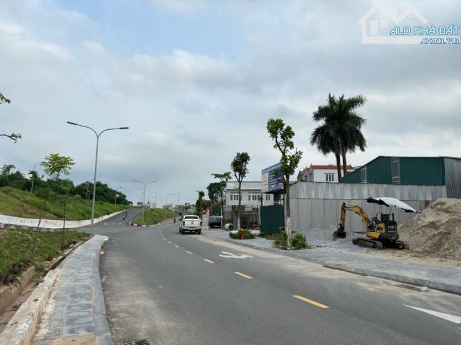 Bán 65m2 đất phúc lợi kinh doanh , vỉa hè oto tránh 10.5 tỷ - 2