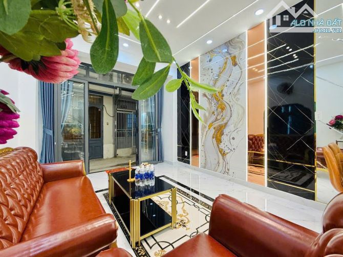 📌 HÀNG ĐỘC - NGAY ĐƯỜNG LÊ VĂN SỸ,P14,Q3 | GIÁ 3TỶ590 - DT 53M2 - NHÀ 1T2L/3PN / SHR,HĐT - 2