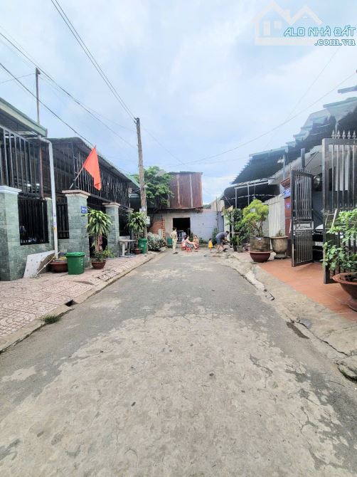 2,35Tỷ TL🔥Bán nhà Cấp 4 + 4Phòng Trọ_82,5m2_Gần đường Bình Chuẩn 67_p.Bình Chuẩn_Thuận An - 2