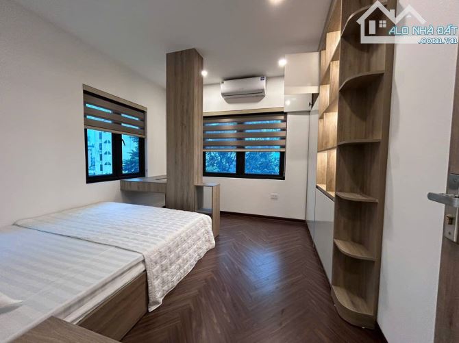 NHÀ PHỐ HOÀNG QUỐC VIỆT – LÔ GÓC – 9 TẦNG THANG MÁY XÂY MỚI – VỪA Ở VỪA LÀM VĂN PHÒNG, KD - 2