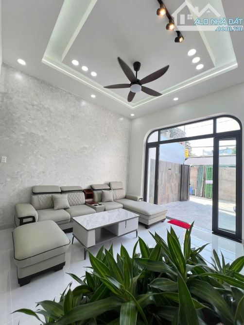 Đi công tác thường xuyên nên chủ cần bán nhà 1 trệt 1 lầu - Cuối đường Đồng Khởi - 2