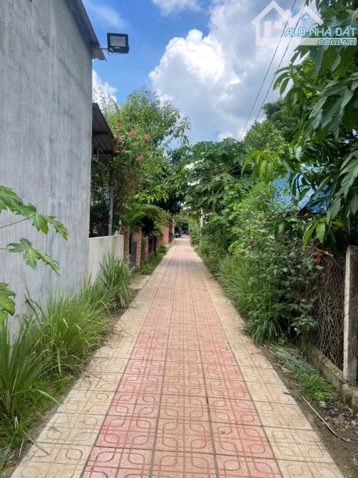 KẸT TIỀN CHỦ BÁN GẤP NHÀ PHÚ GIÁO BD - 2