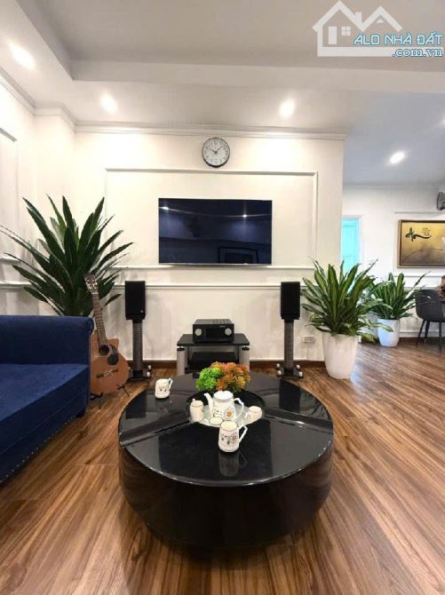 9M MẶT TIỀN QUYỀN LỰC - 80M2 - 8 TẦNG THANG MÁY - CĂN HỘ DỊCH VỤ PHAN KẾ BÍNH - 24.5 TỶ - 2