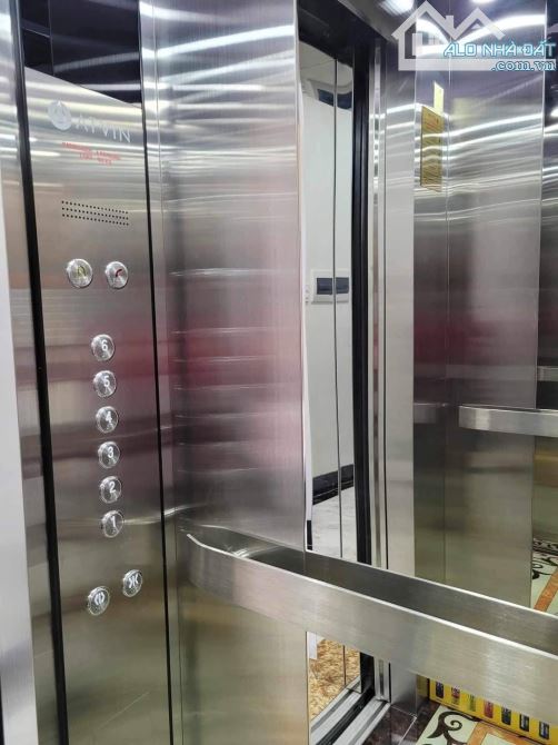 Bán nhà mặt phố Quán Thánh, 56m2, 6 tầng thang máy, nhỉnh 35 tỷ, vỉa hè rộng, kinh doanh đ - 2