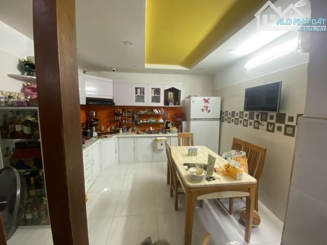 Bán gấp , Nhà Nguyễn Trọng Tuyển , p1 , Tân Bình, 51m2 , 2 Tầng , giá 6,2 Tỷ TL - 2
