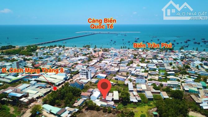 Bán nhà và đất trung tâm Phú Quốc cách biển 350m - 2