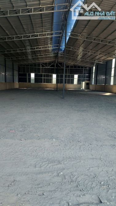 Cho thuê kho xưởng 1000m2 có pccc vách tường ở TP Tân Uyên Bình Dương - 2