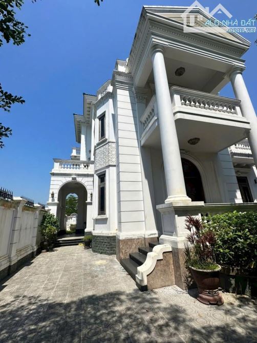 Bán biệt Thự 3 Tầng đẳng cấp cổ điển, Đường Hà Huy Giáp, Phường Vỹ Dạ - TP Huế Giá 16.X TỶ - 2