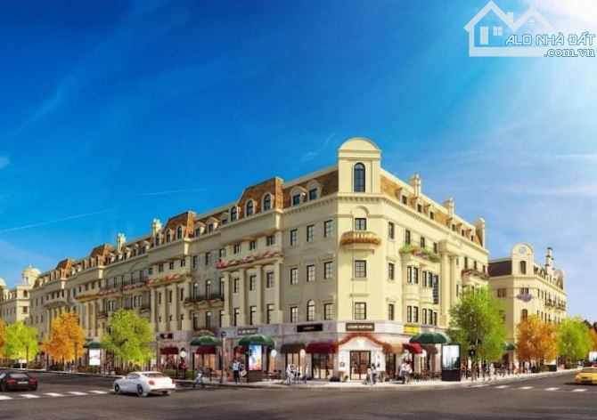 Bán khách sạn 5* trung tâm Bãi Cháy- Hạ Long, 32 phòng, đi bộ 2p ra bãi tắm, cạnh công vi - 2