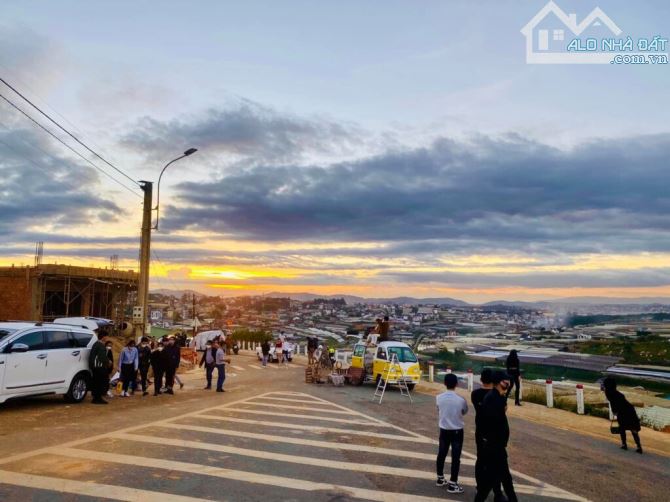 Bán Rẻ Nhất Khuôn Đất Liên Kế 100m2 Ngang 5m Mặt Tiền Kqh Xóm Lèo Đà Lạt Đường Nhựa 10m - 2
