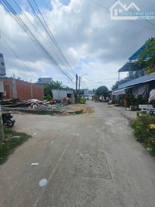 Giảm Sâu Sát giá Lô đất Vị Trí Đẹp Nằm ngay Tô Ký Hóc Môn Sổ Hồng Riêng 51m2 Giá 600triệu - 2