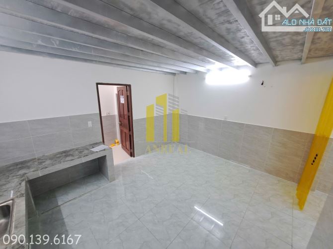 Nhà Cấp 4 Trống Suốt 5x20m Giá 17 Triệu Phù Hợp Văn Phòng - Kho - 2