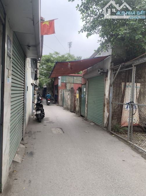 LÔ ĐẤT ĐẸP TÂY MỖ - 40M² - GIÁ CHỈ NHỈNH 5 TỶ - VỊ TRÍ SIÊU ĐẮC ĐỊA, XEM NGAY - 2