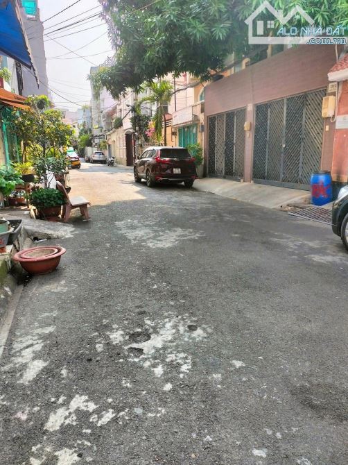 Cho thuê nhà hẻm nhựa xe tải 339 Lê Văn Sỹ, P13, Q3.(DT:5x29m) - 2 lầu giá thuê: 39 triệu - 2