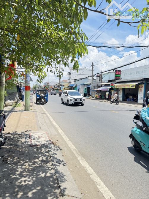 Bán đất MT quốc lộ 50 cách nguyễn văn linh 2km- 600m-2 - 12m x 48m nở hậu - Thổ Cư 540m.2 - 2