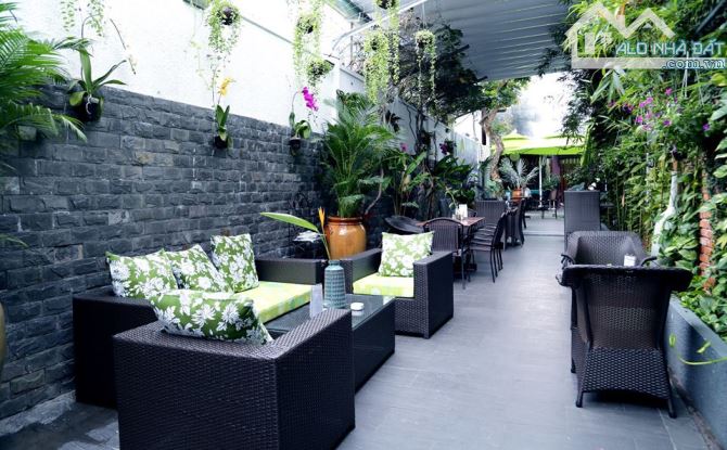 Cho thuê MT 164 Pasteur, P.Bến Nghé, Q1 - Ngang 20x40m, DTSD 500m2 - Giá tốt 320triệu TL - 2