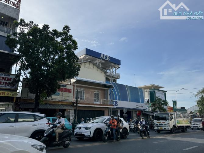 Bán nhà mặt tiền Hùng Vương 640m - 1