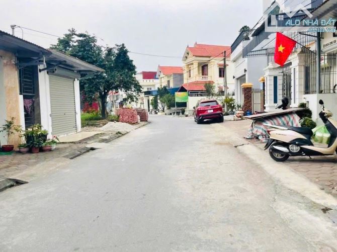 Chính Chủ gửi Bán đất Chung Cư Đại Đồng- Kiến Thuỵ kinh doanh buôn bán đẹp - 2