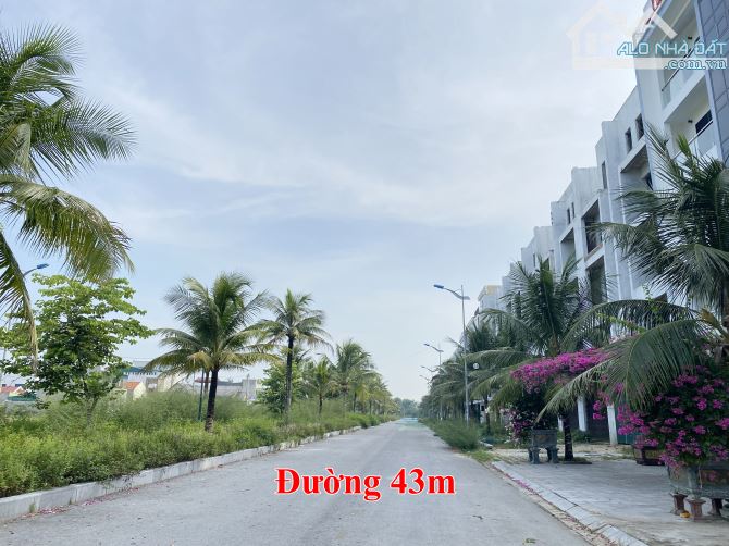 BÁN GẤP LIỀN KỀ 5 TẦNG – GIÁ SỐC CHỈ 4.65 TỶ, GẦN BIỂN, KHU ĐÔ THỊ FLC SẦM SƠN THANH HÓA - 2