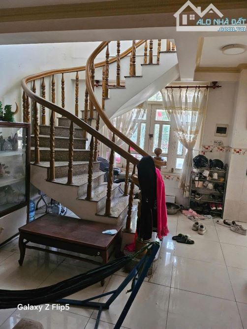BÁN NHÀ 3 TẦNG – MẶT TIỀN HUỲNH TẤN PHÁT, Q7 – 10x12m, GIÁ NHỈNH 9 TỶ - 3
