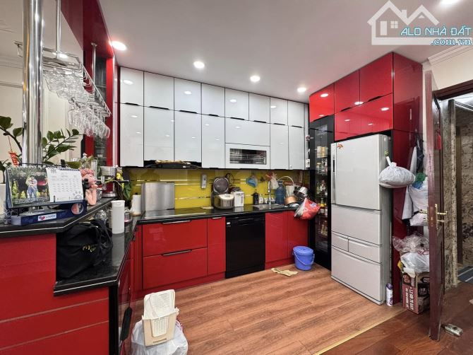 BẤN NHÀ MẶT PHỐ XÃ ĐÀN - QUẬN ĐỐNG ĐA 60m 6 TẦNG MẶT TIỀN 4.2m GIÁ  37.5 TỶ. - 3