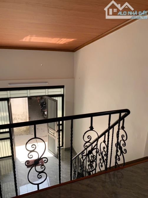 Sổ Đỏ 33M Cổ Nhuế Quận Bắc Từ Liêm - 1Tầng - Gác xép Giá 2,9TỶ - 3