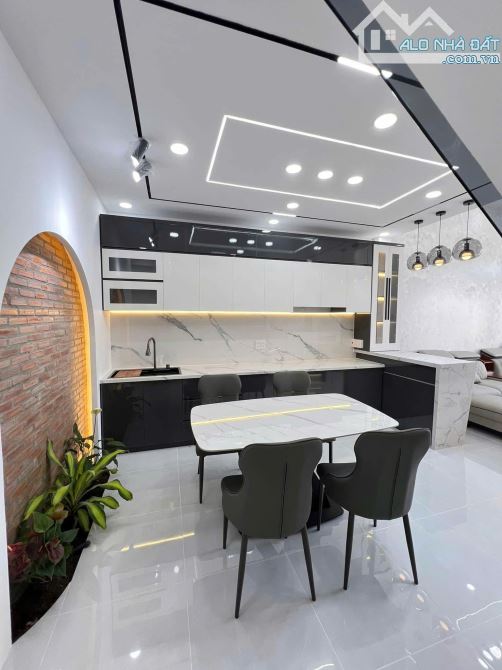 Đi công tác thường xuyên nên chủ cần bán nhà 1 trệt 1 lầu - Cuối đường Đồng Khởi - 3