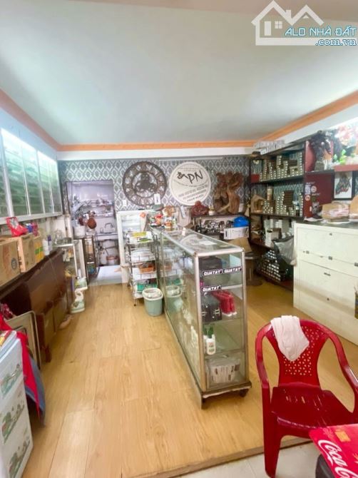 Nhà bán đường Thoại Ngọc Hầu, DTSD 61m, 3tầng, giá  nhỉnh hơn 7 tỷ - 3