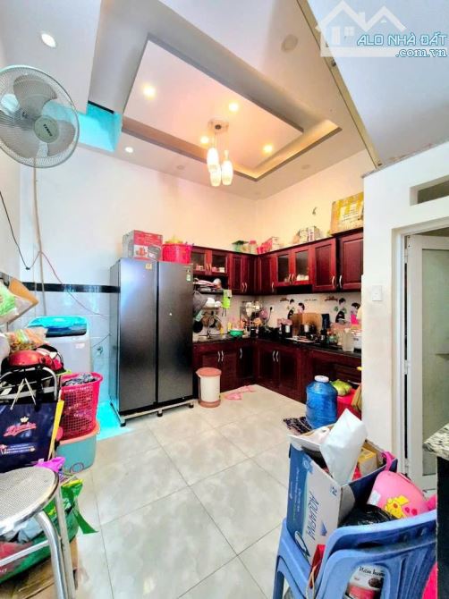 NHÀ BÁN NGAY TRUNG TÂM HUỲNH TẤN PHÁT-NGÂN HÀNG HỖ TRỢ-NHĨNH 4 TỶ - 3