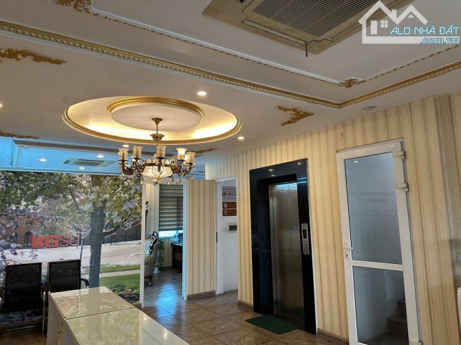 Bán toà văn phòng 112m2 9tầng MT7.8m Hoàng Cầu quận Đống Đa-Vị trí mặt phố kinh doanh - 3