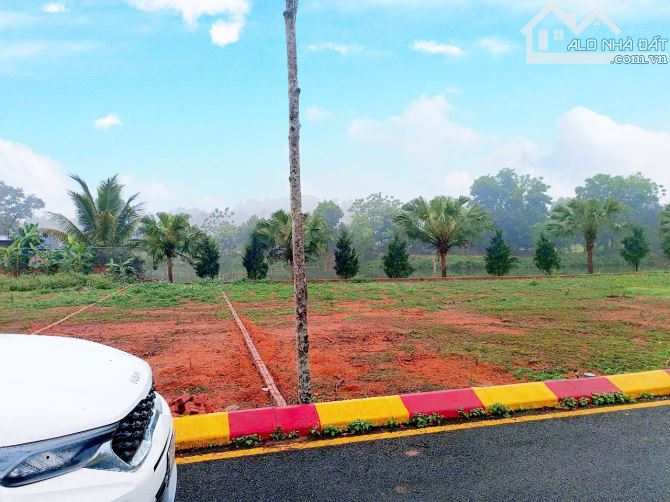 CẦN BÁN ĐẤT SƠN ĐÔNG, SƠN TÂY ,HÀ NỘI 2TỶ4  VIU HỒ (FULL THỔ CƯ ) CẠNH SÂN GOLF SIÊU ĐẸP - 3