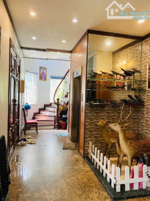 Bán 110m - 5 Tầng - 16m.Mặt Tiền. ( Lạc Long Quân ) Tây Hồ - 3