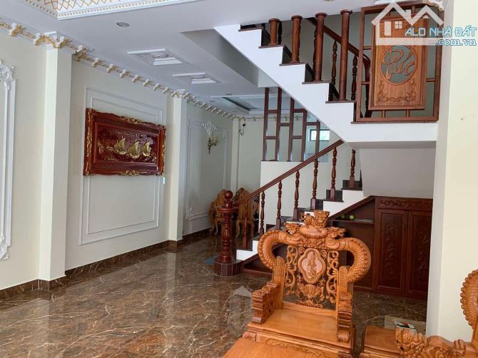 Bán nhà 1 trệt 3 lầu nội thất gỗ gần bến xe Cần Thơ - quận Cái Răng TPCT - 3