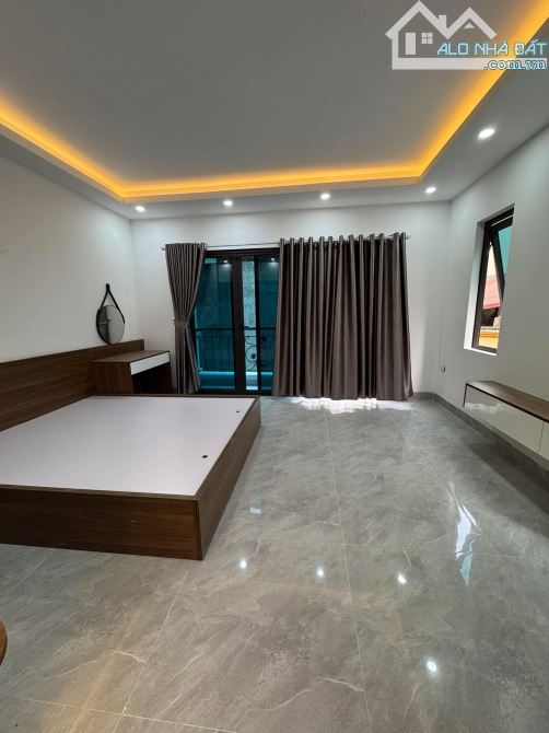 Bán nhà phố Kim Giang, Hoàng Mai, nhà xây mới, ô tô 7 chỗ ngủ trong nhà, mặt tiền khủng - 3