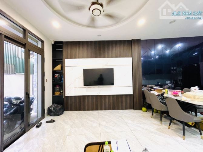 1 NHÀ RA HỒ LINH QUANG -OTO TRÁNH -NHÀ ĐẸP TỰ XÂY - 3