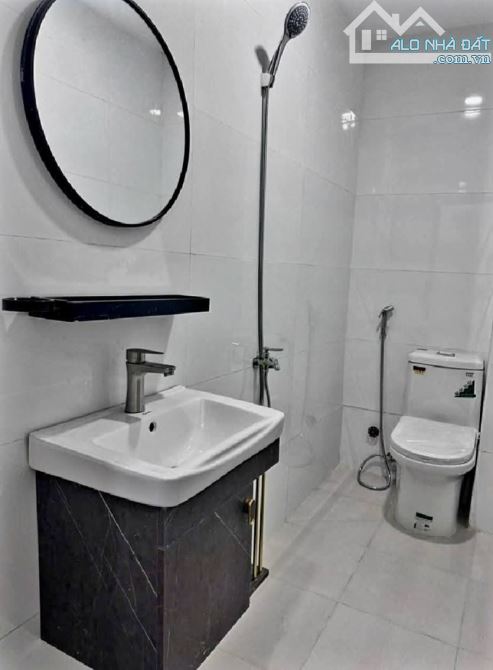 Bán nhà Lê Văn Quới ( 4 X 15 ) hẻm xe hơi thông 3 tầng mới vào ở ngay chỉ 5,65 tỷ. - 3