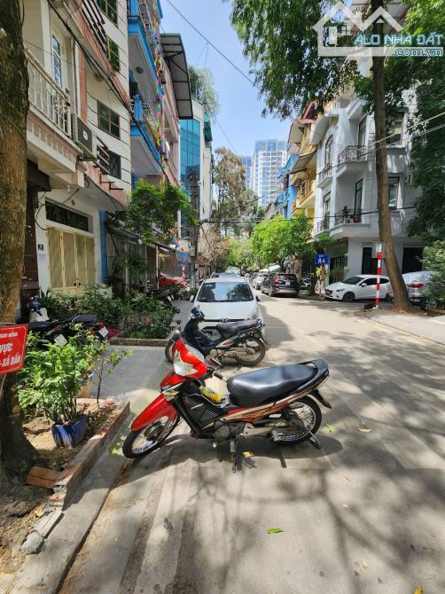 Bán nhà lô góc KĐT Đầm Trấu, ô tô tránh, tiện kinh doanh 5 tầng 68m2 giá 24.5 tỷ - 4