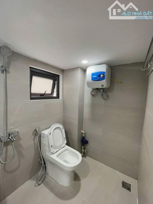Bán gấp tòa CHDV Phan Kế Bính, DT 95tr/th, 17p KK, lô góc 2 thoáng, ngõ 3m,20m ra ô tô,75m - 4