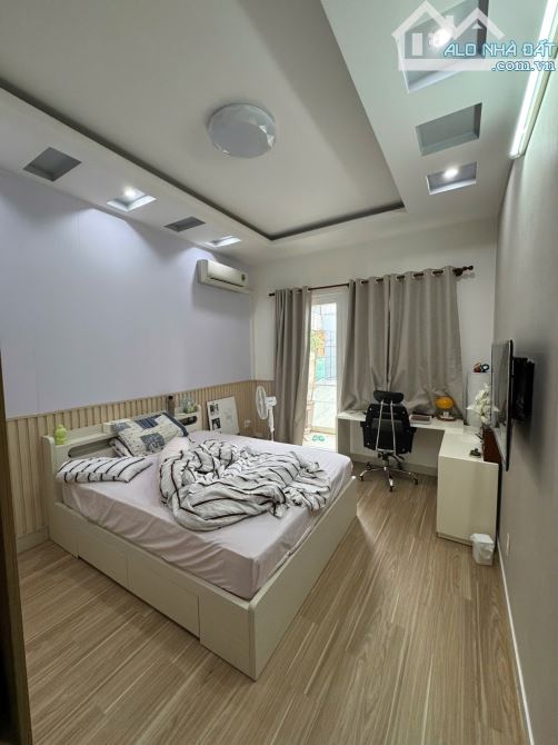 Bán nhà đường Trường Chinh, Phường 11, Tân Bình, gần 60m2, 4 tầng, giảm mạnh nhỉnh 7 tỷ. - 4