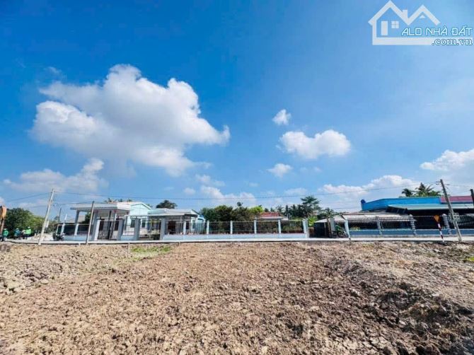 Hàng vip, 165m2 đất ở đô thị Trung Tâm Tân Trụ, chỉ 790tr - 4