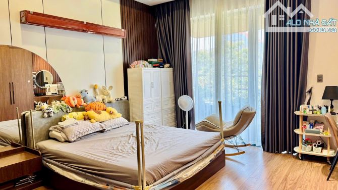 Bán nhà 4 tầng Hoà Phú 9 - ( gò nãy 6 cũ) - để lại toàn bộ nội thất - 4