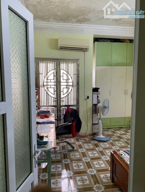 CỰC HIẾM NHÀ 2 TẦNG Tuyến 2 đường Cam Lộ, Hùng Vương- Giá 2,3 tỷ - 4