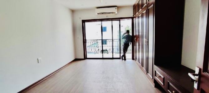 BÁN NHÀ PHÂN LÔ PHỐ BÙI HUY BÍCH - VỈA HÈ - Ô TÔ TRÁNH - KINH DOANH – 60Mx4T - GIÁ 15.8 TỶ - 4