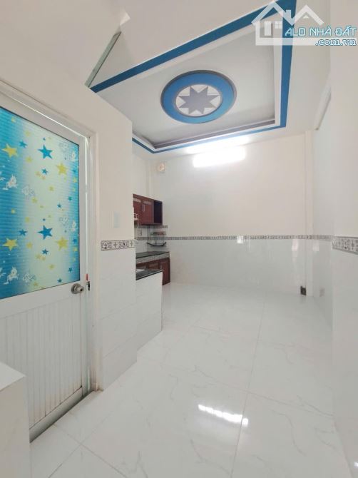 Bán nhà HẺM 4,5M Quận 8 - 48m2 4x12m - 3 tầng - 4PN - Sổ HCĐ - 4