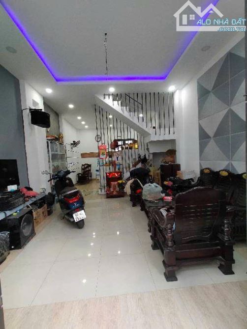Bán nhà đẹp 52m2 HXH Lê Văn Quới chỉ 5 tỷ nhỉnh - 4