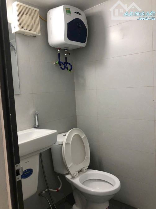 Giá rẻ bất ngờ, chỉ 1 tỷ 280 sở hữu nhà 2 tầng ở 229 Miếu Hai Xã 40m2 - 5