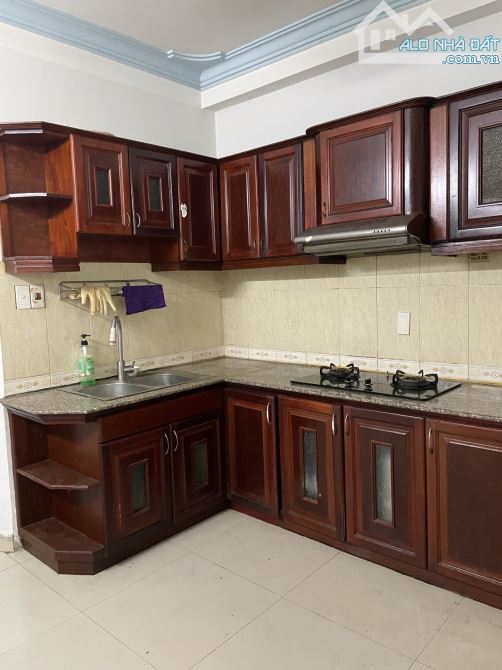 BÁN NHÀ PHÂN LÔ TRỊNH ĐÌNH TRỌNG - Ô TÔ ĐẬU NGÀY ĐÊM, 5 TẦNG 5 PN, 4 WC. Chỉ 7.5 tỷ TL - 5