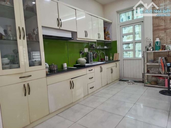 BIỆT THỰ VIP KDC SÔNG ĐÀ, 2 LẦU 10X20M 5PN 4WC GARA OTO, SÂN VƯỜN TRƯỚC SAU MÁT MẺ - 5